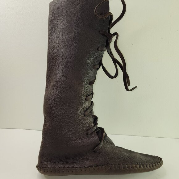 Vintage Handmade Leather Lace Tall High Moccasin (9 US) - Picture 6 of 11